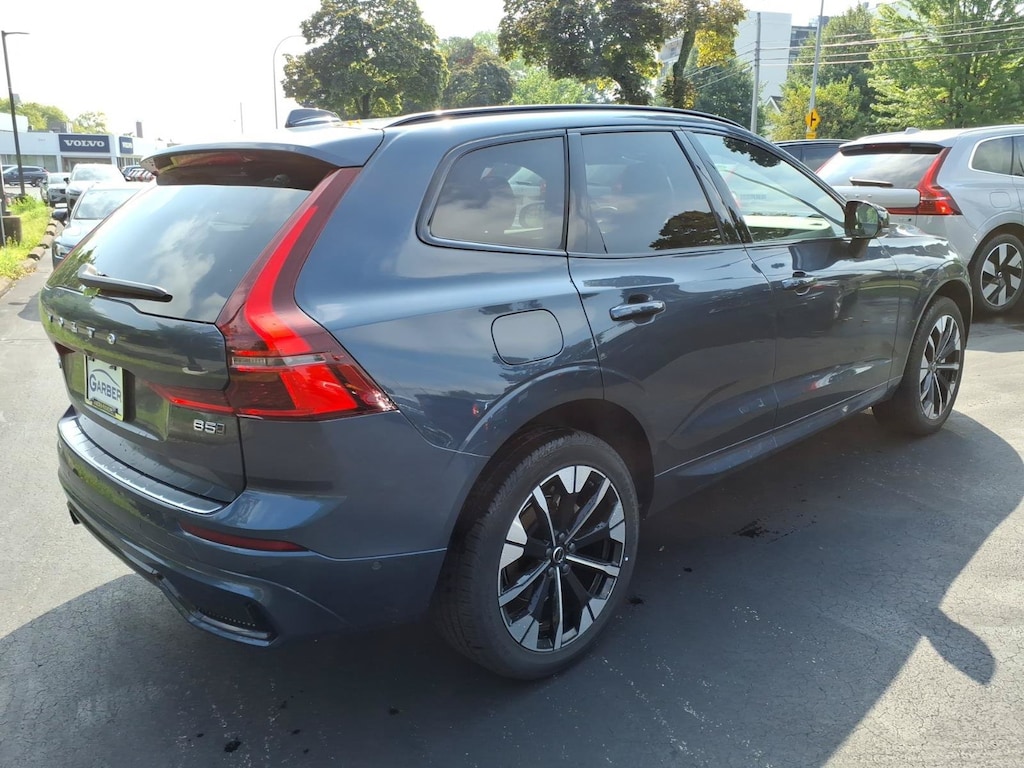 New 2026 Volvo XC60 B5 Plus SUV
