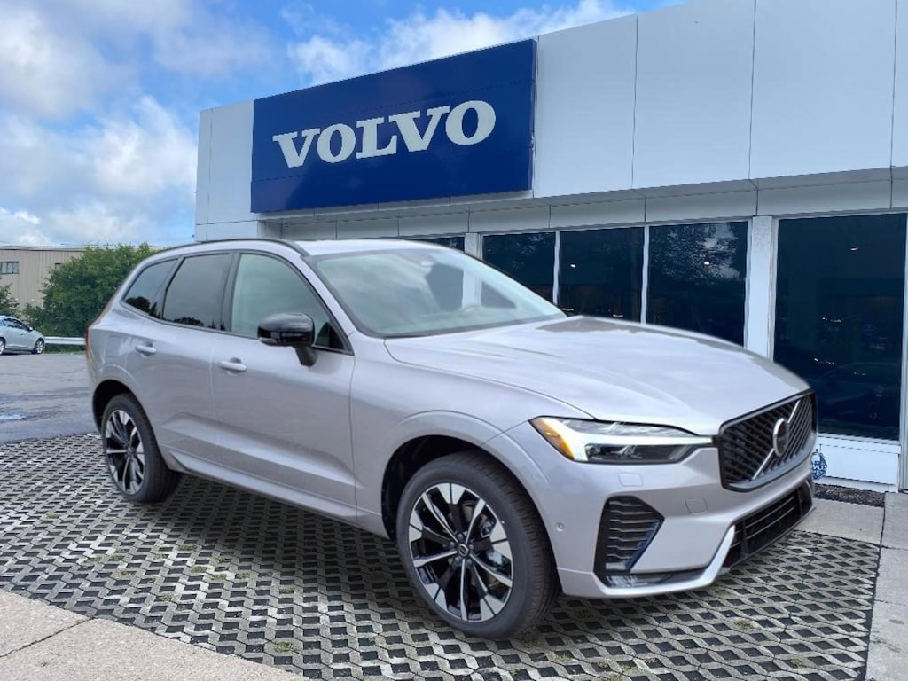New 2026 Volvo XC60 B5 Plus SUV