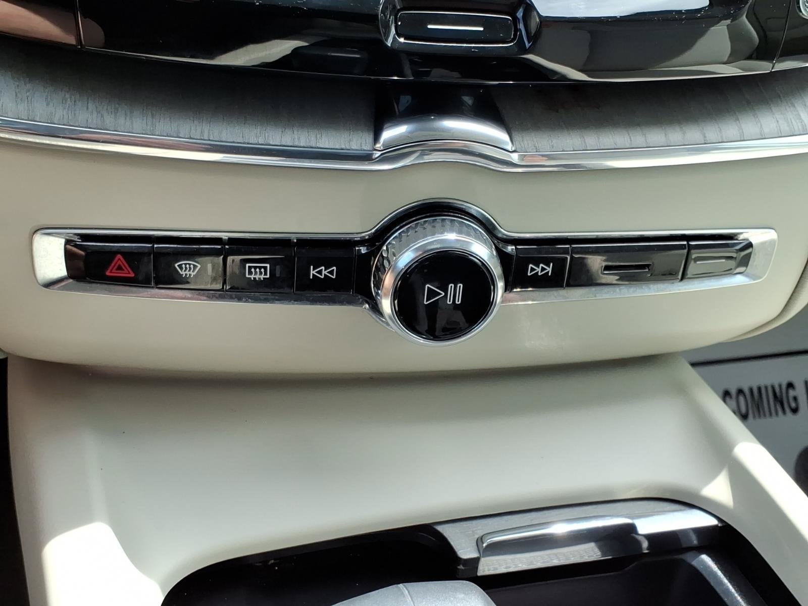 2024 Volvo XC60 Plus - Photo 22
