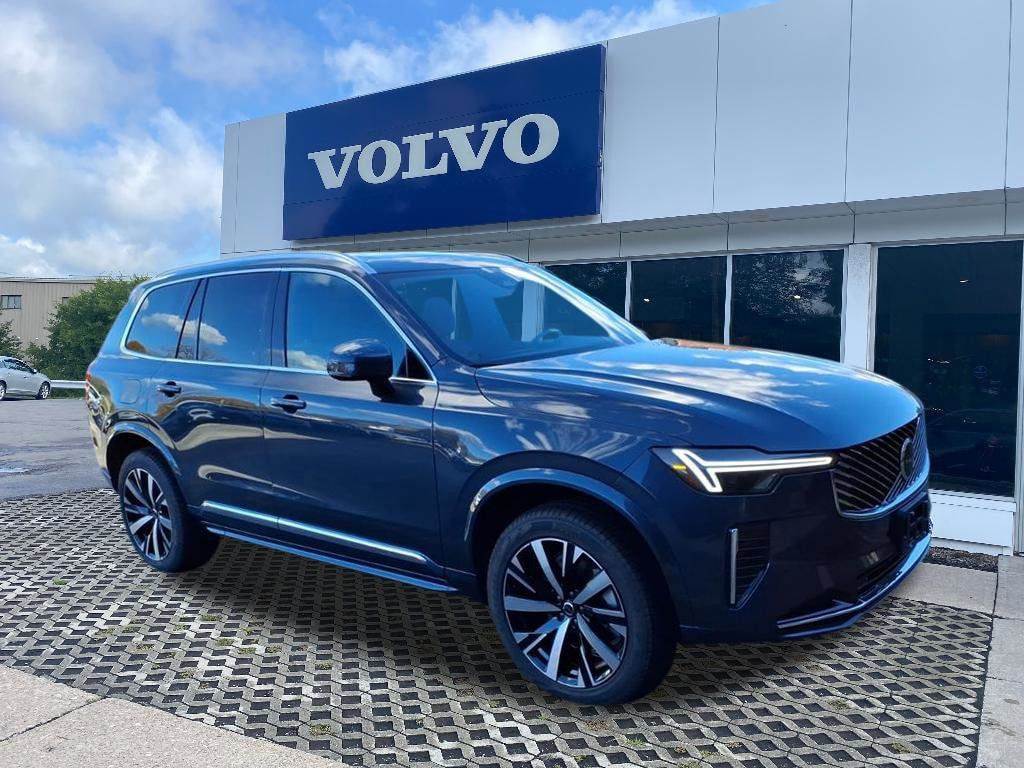 2026 Volvo XC90 B5 Core Bright 4WD's photo