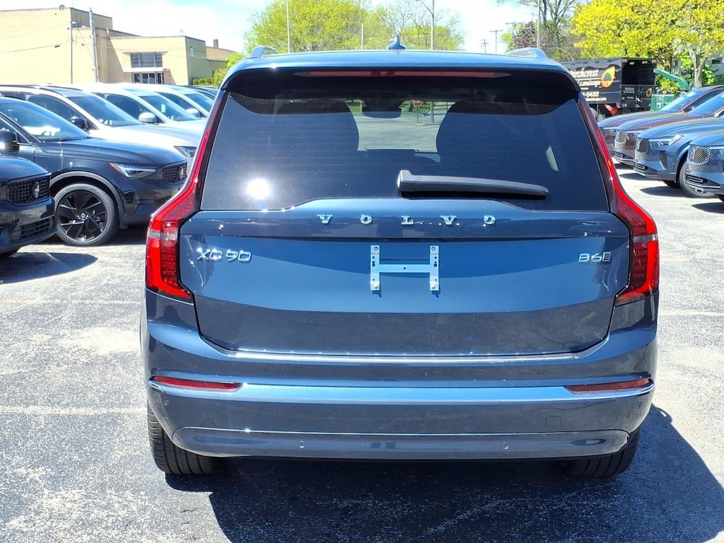 New 2026 Volvo XC90 B6 Plus 7-Seater SUV