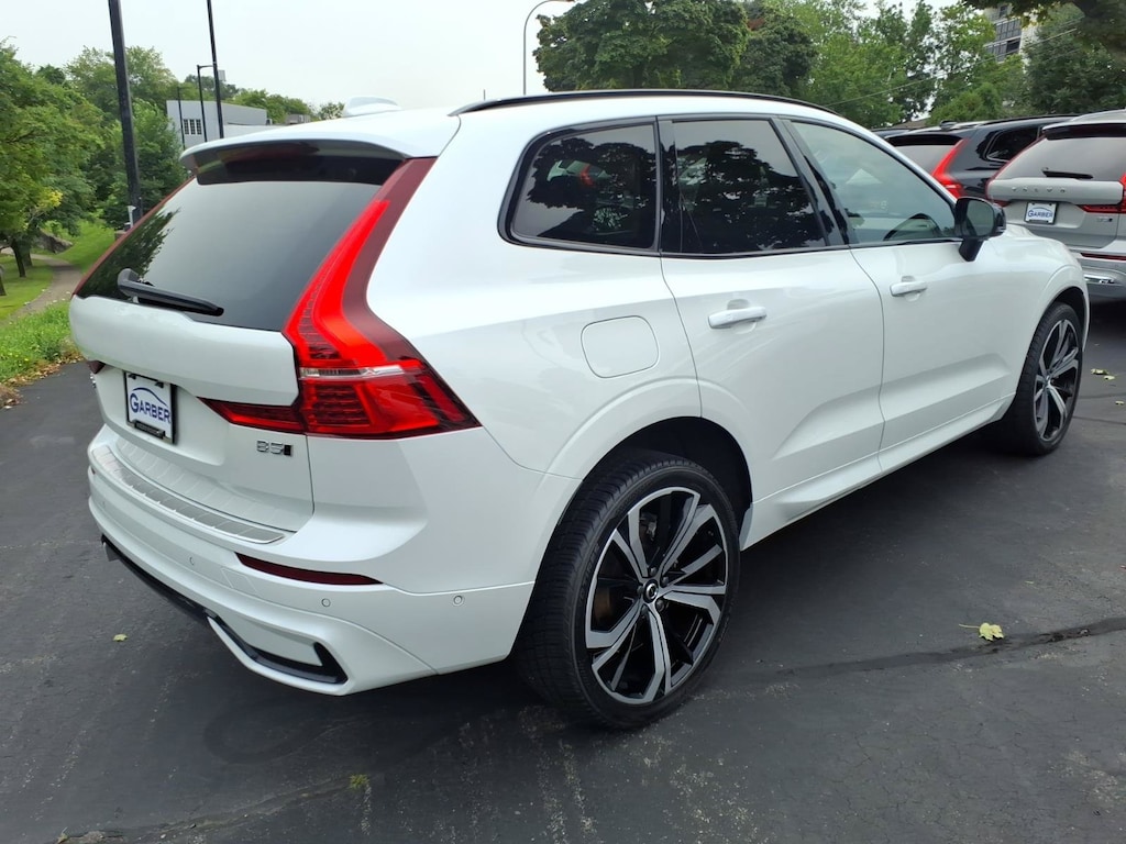 Used 2023 Volvo XC60 B5 AWD Ultimate Dark SUV