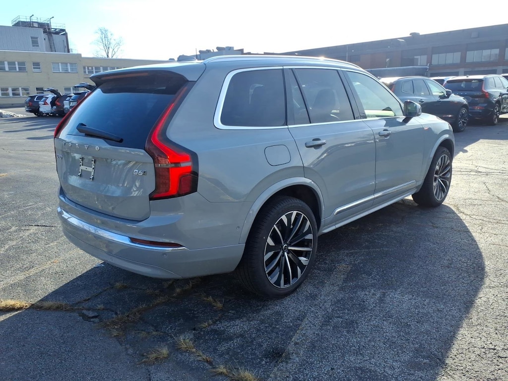 New 2026 Volvo XC90 B6 Ultra 7-Seater SUV