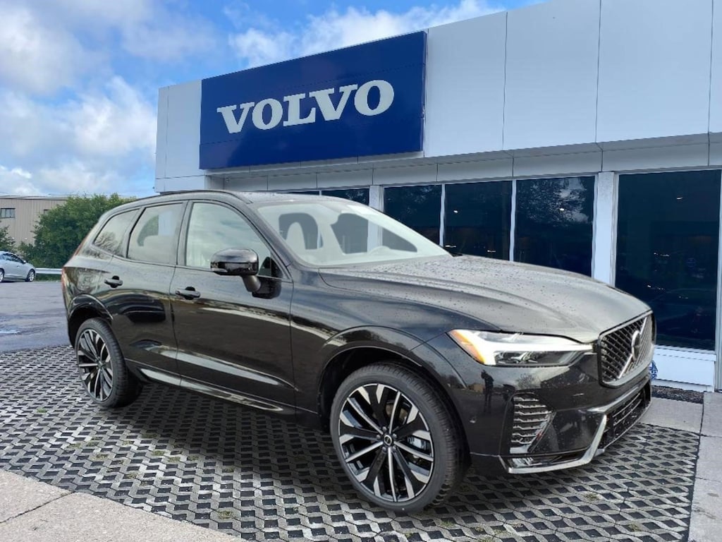 New 2026 Volvo XC60 B5 Ultra SUV