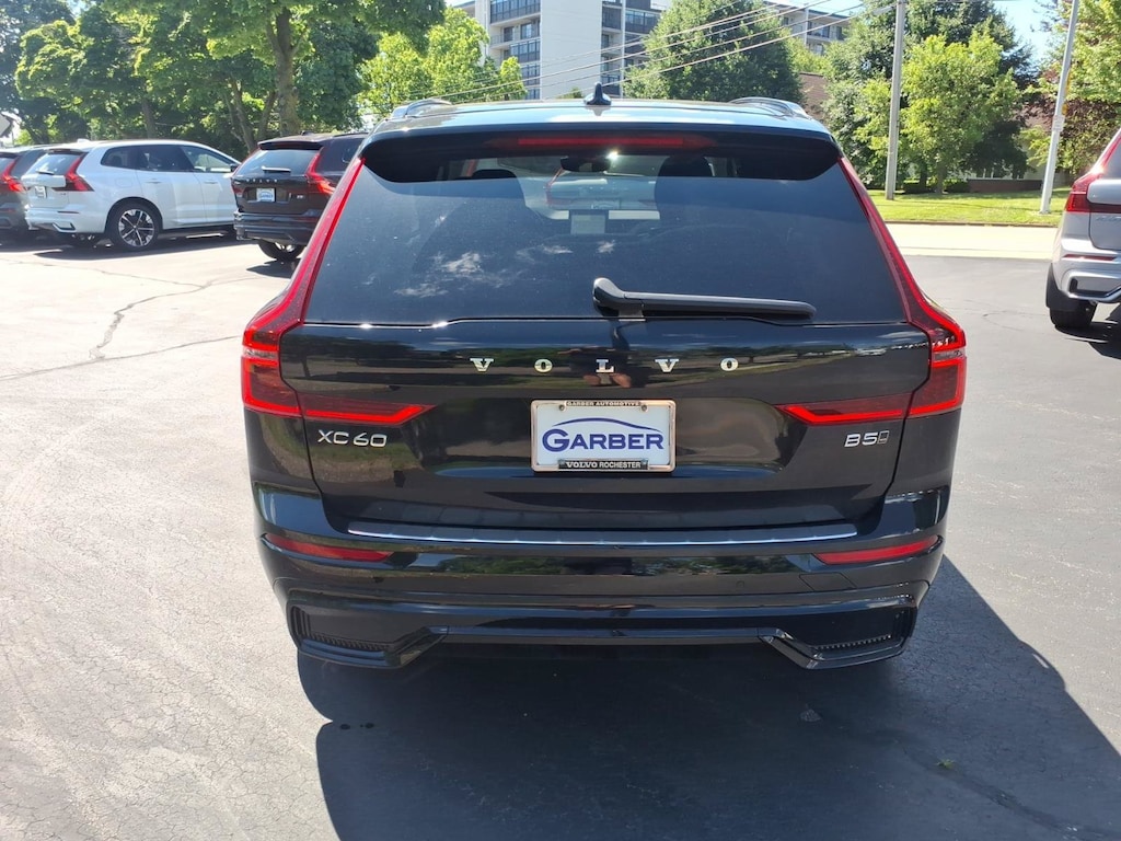 New 2026 Volvo XC60 B5 Plus SUV