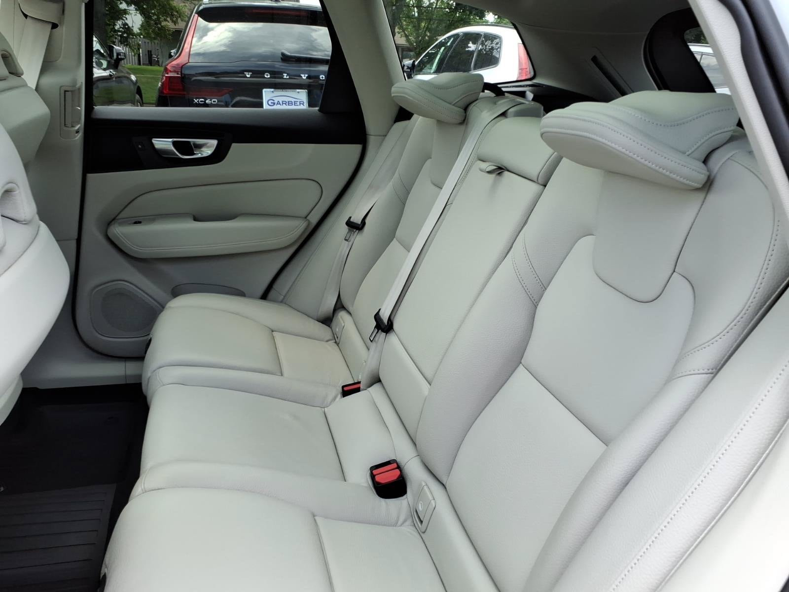 2024 Volvo XC60 Plus - Photo 9