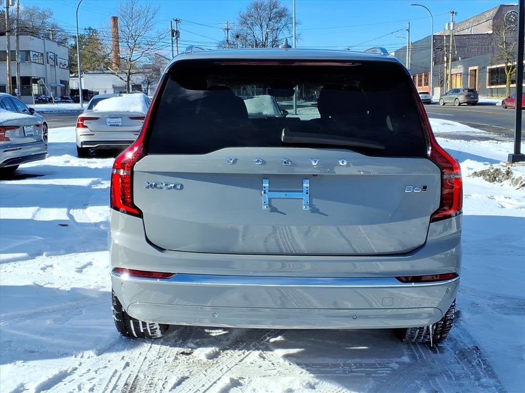 Certified 2025 Volvo XC90 B6 (2025.5) Plus 7-Seater SUV