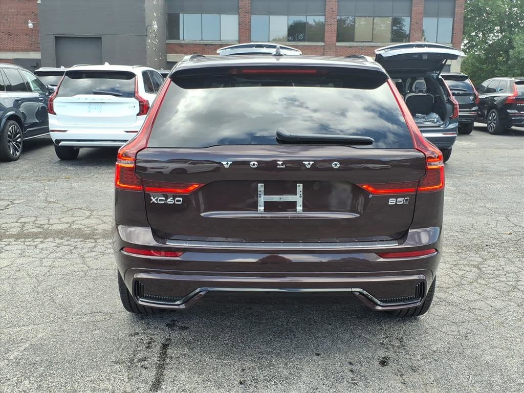 New 2026 Volvo XC60 B5 Ultra SUV