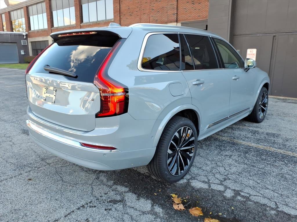 New 2026 Volvo XC90 B6 Plus 7-Seater SUV