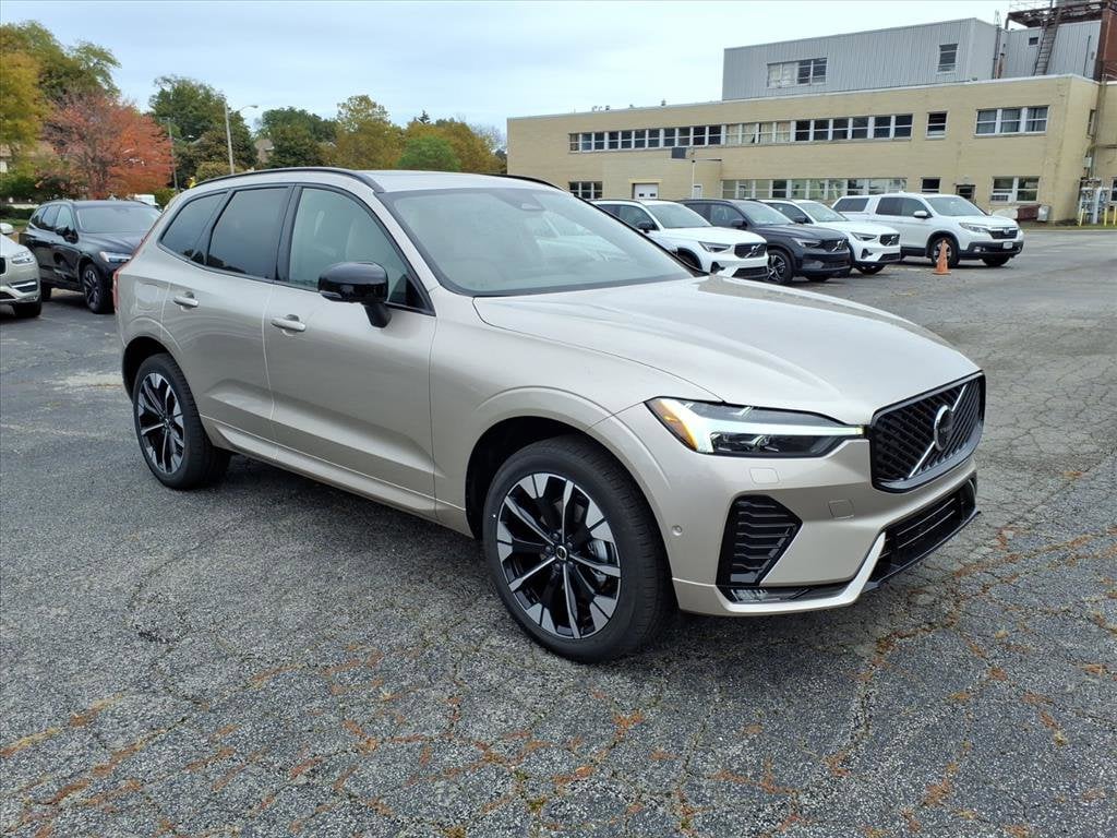 New 2026 Volvo XC60 B5 Plus SUV