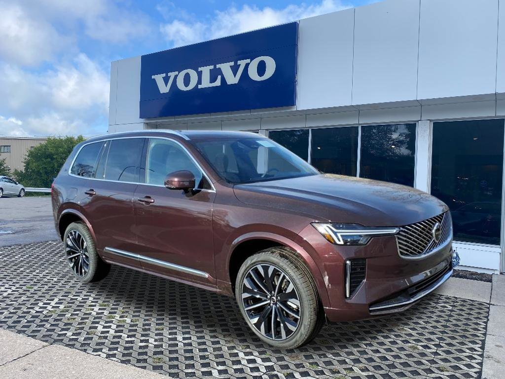 2026 Volvo XC90 Plus's photo