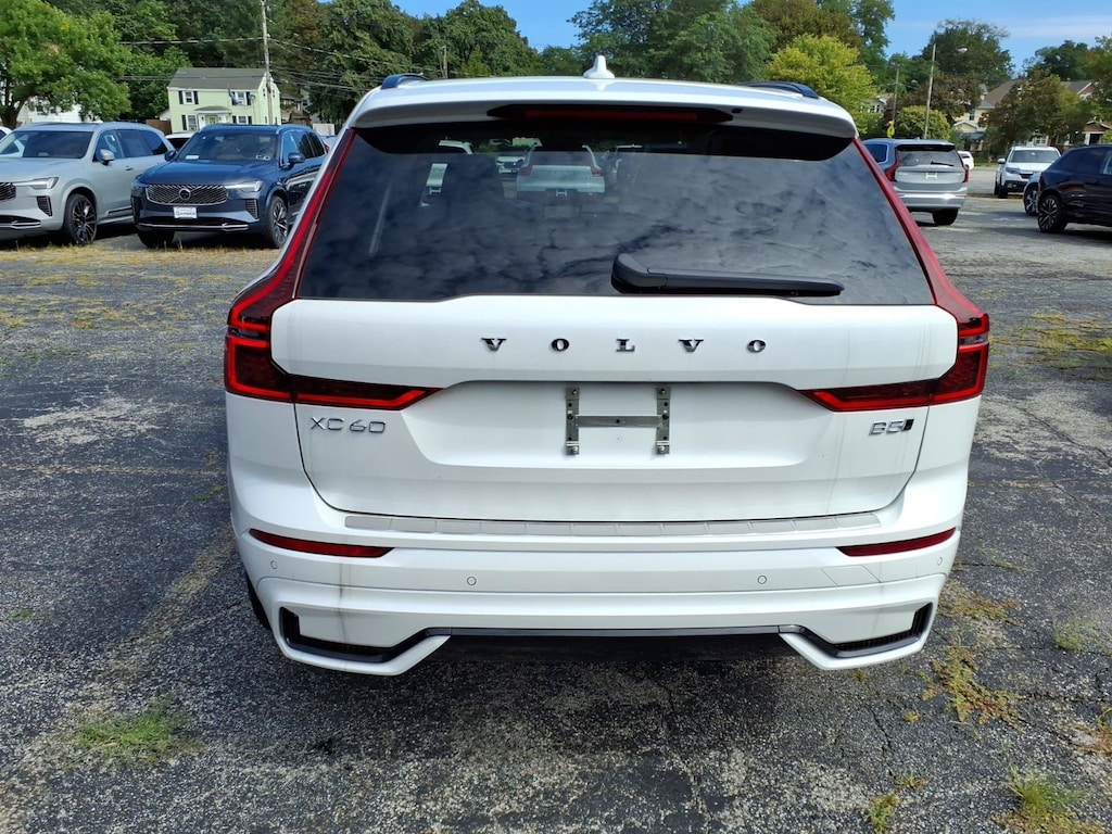 New 2026 Volvo XC60 B5 Ultra SUV