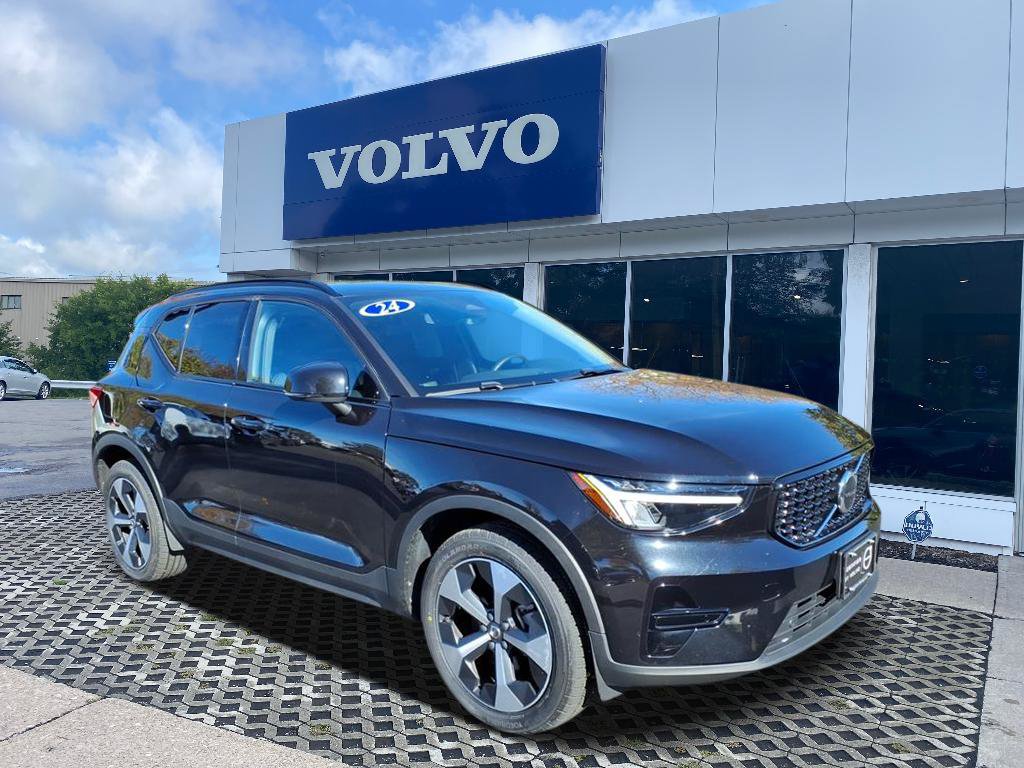 2024 Volvo XC40