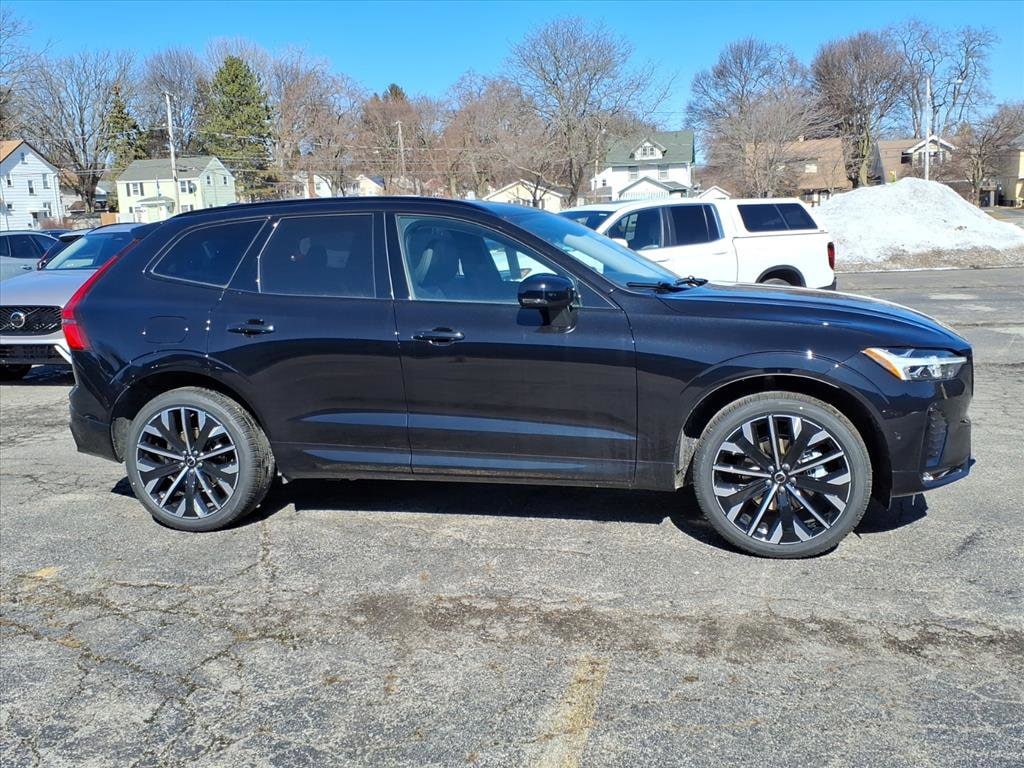 New 2026 Volvo XC60 B5 Ultra SUV