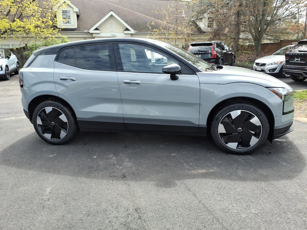 New 2026 Volvo EX30 Twin Motor Ultra SUV