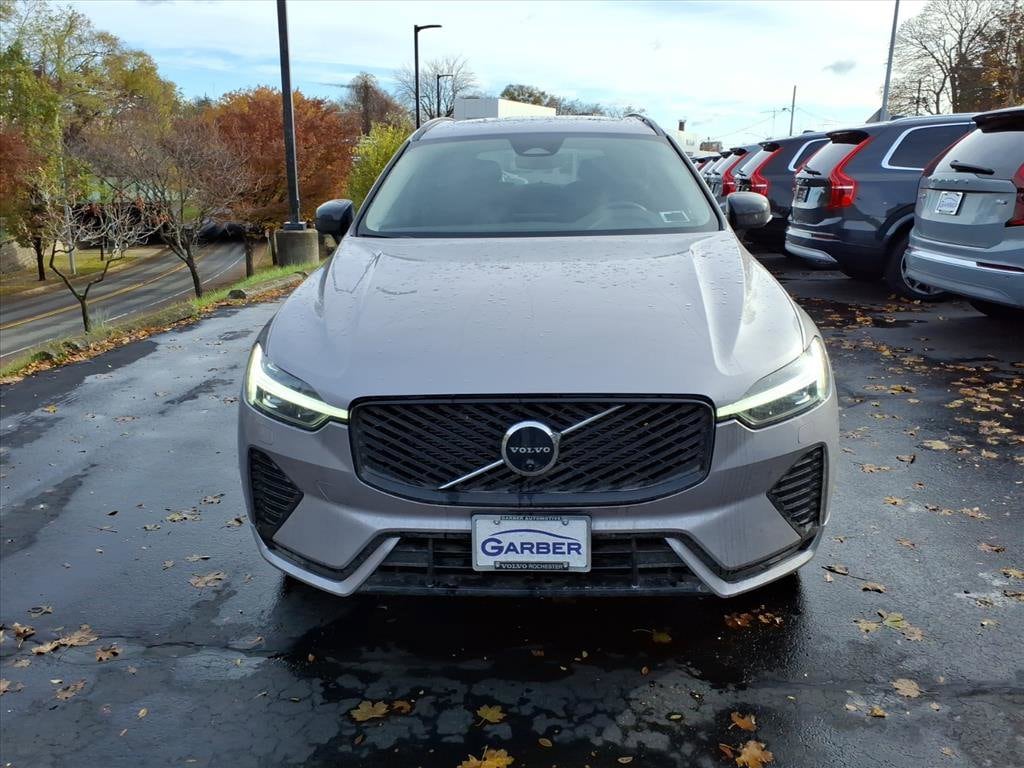 2026 Volvo XC60 Plus - Photo 8