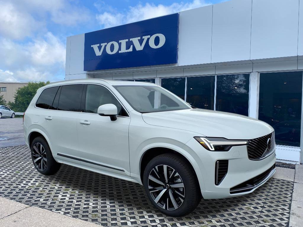 2026 Volvo XC90 B5 Core Bright 4WD's photo