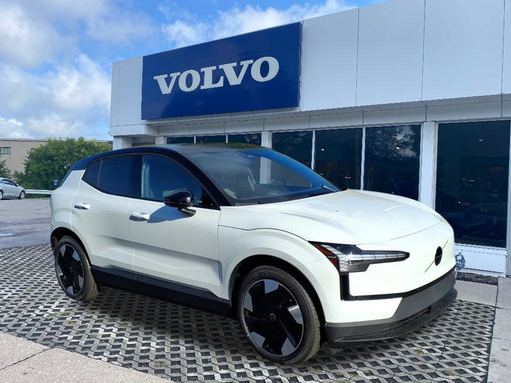 2025 Volvo EX30 Plus