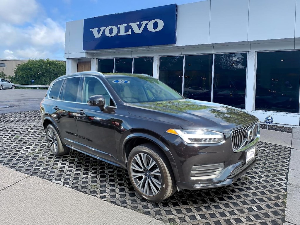 Used 2020 Volvo XC90 T5 Momentum 7 Passenger SUV