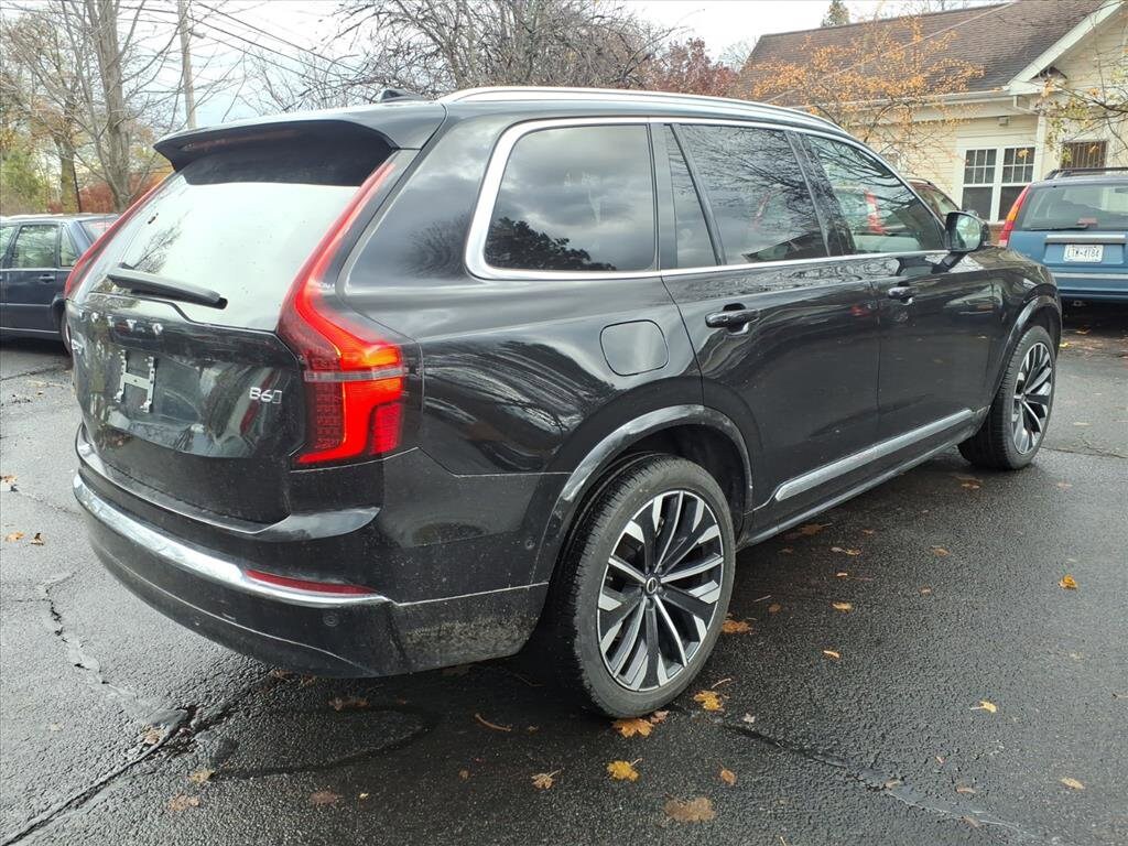 2025 Volvo XC90 Plus photo 2