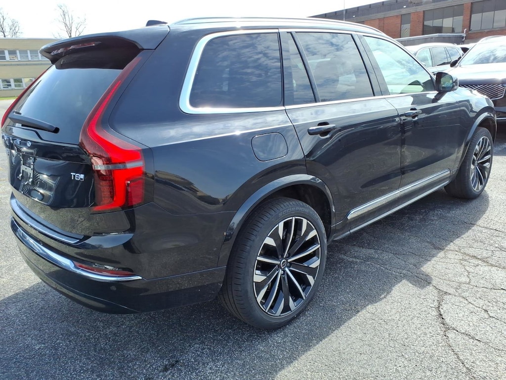 New 2026 Volvo XC90 plug-in hybrid T8 Plus 7-Seater SUV