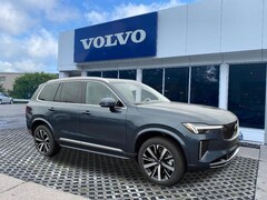 2026 Volvo XC90 B6 Core SUV