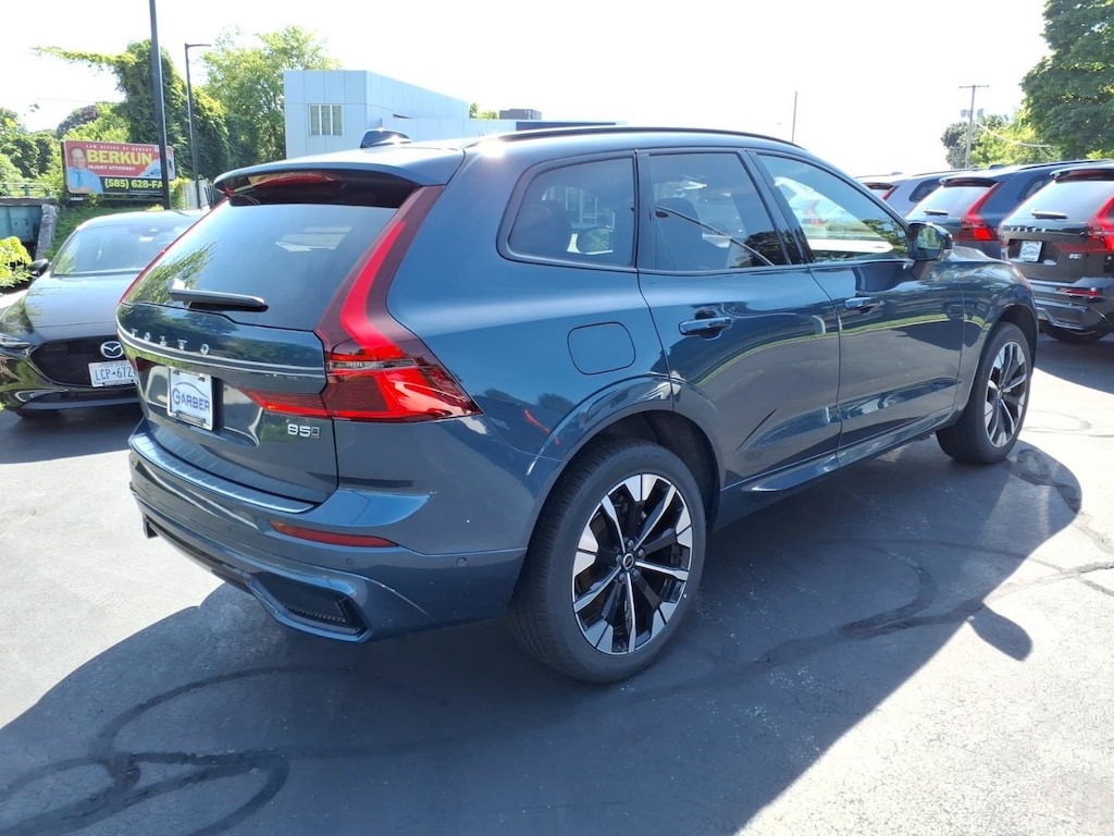 New 2026 Volvo XC60 B5 Plus SUV