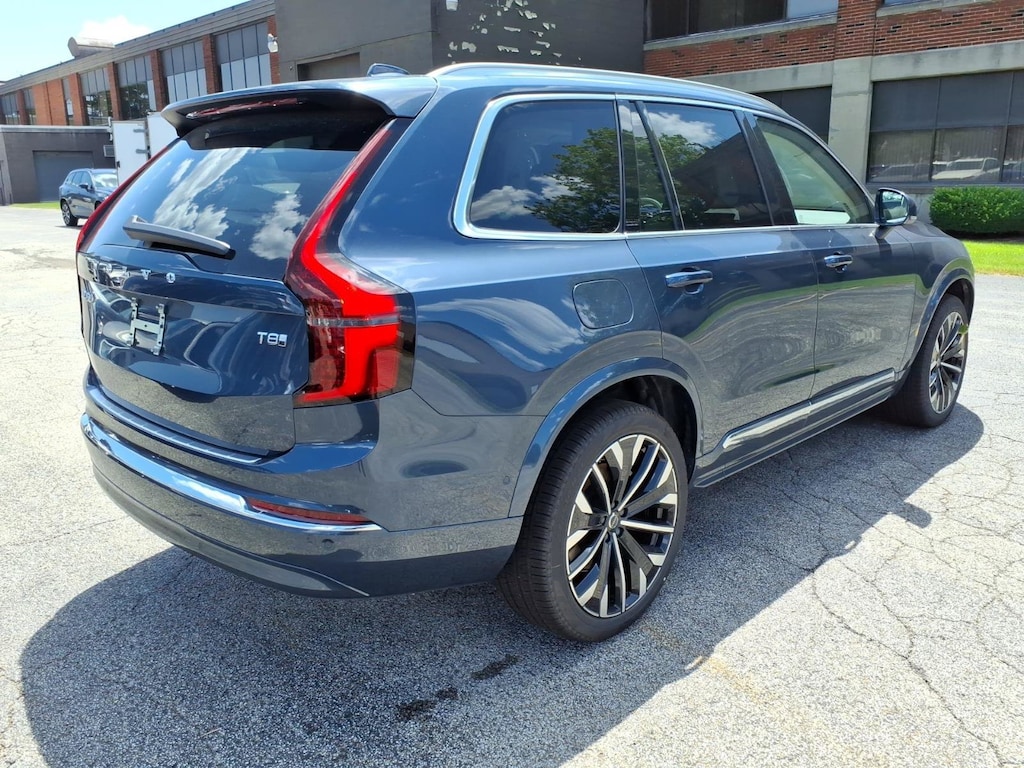 New 2026 Volvo XC90 plug-in hybrid T8 Ultra 7-Seater SUV