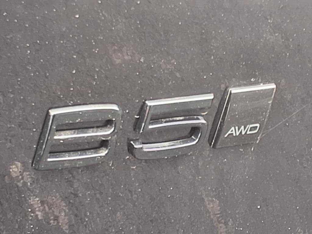 2026 Volvo XC40 Ultra Black Edition - Photo 9