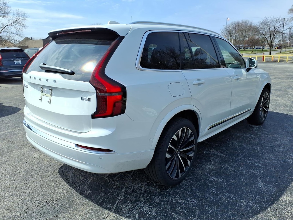 New 2026 Volvo XC90 B6 Plus 7-Seater SUV