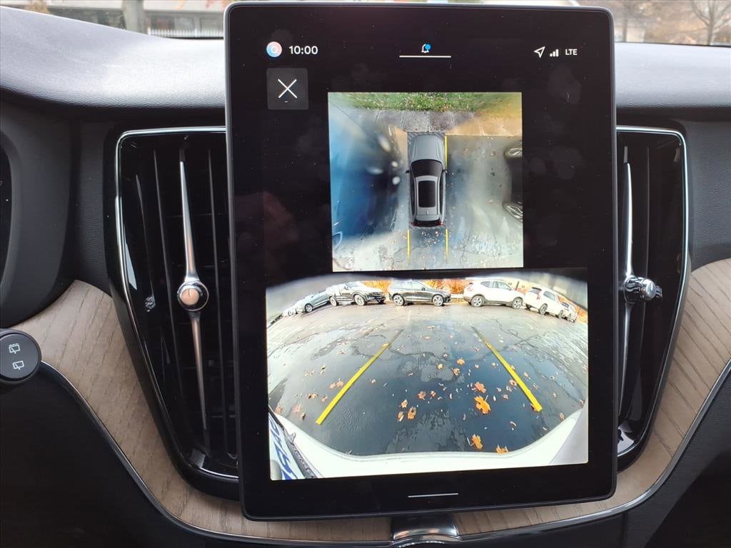 2026 Volvo XC60 Plus - Photo 27