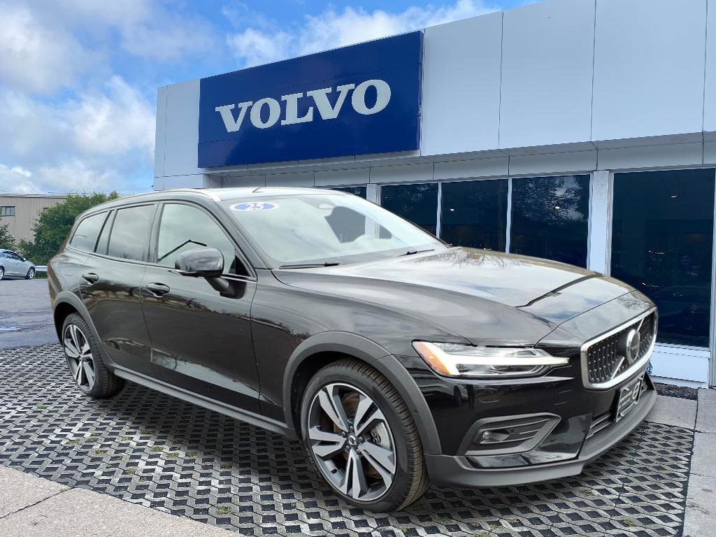 Certified 2025 Volvo V60 Cross Country B5 Plus Wagon