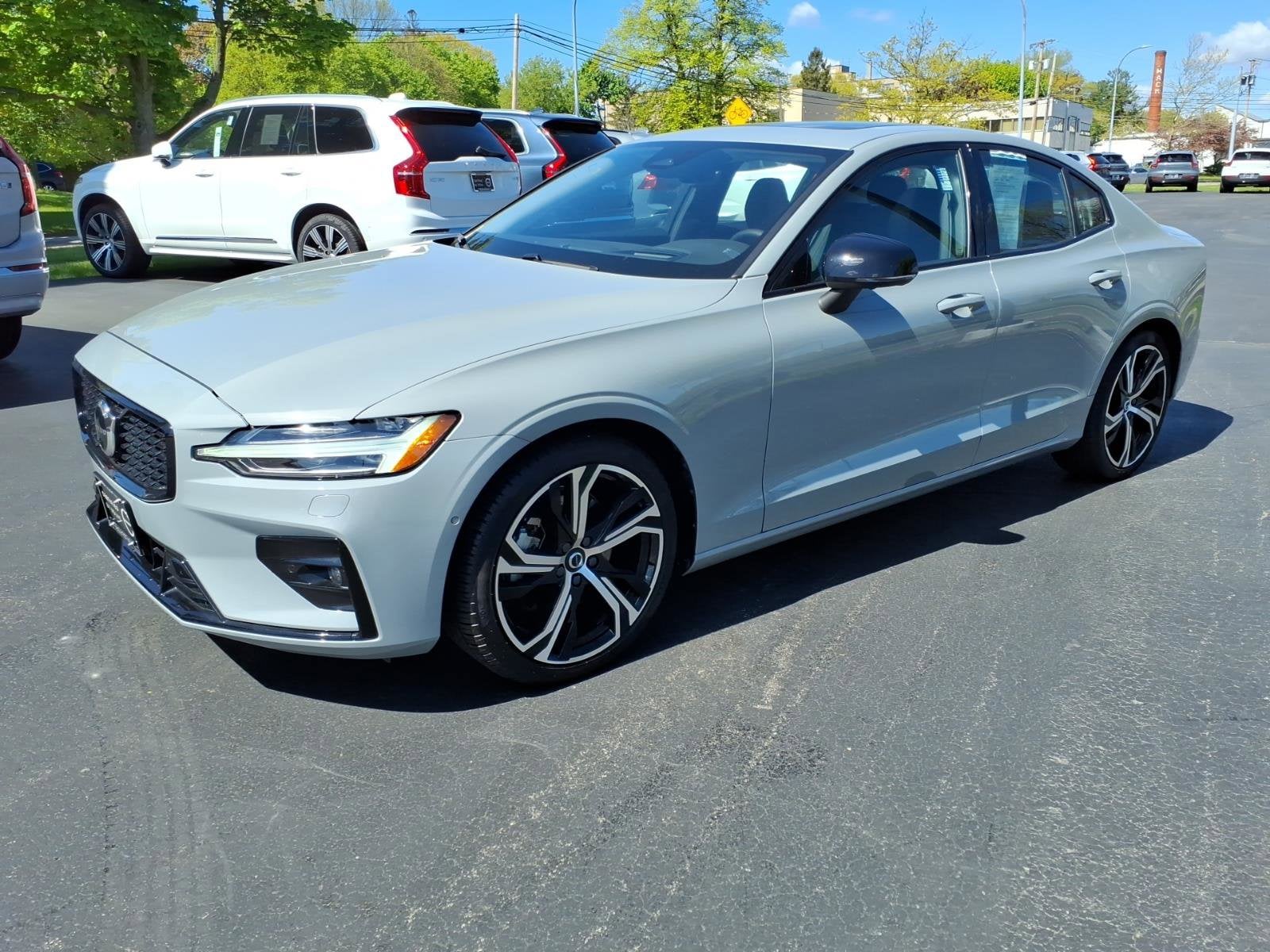 2025 Volvo S60 Ultra - Photo 7