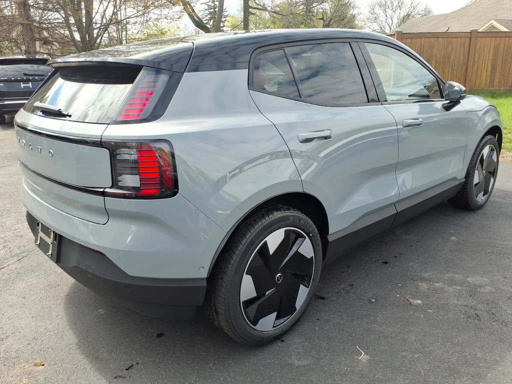 New 2026 Volvo EX30 Twin Motor Ultra SUV