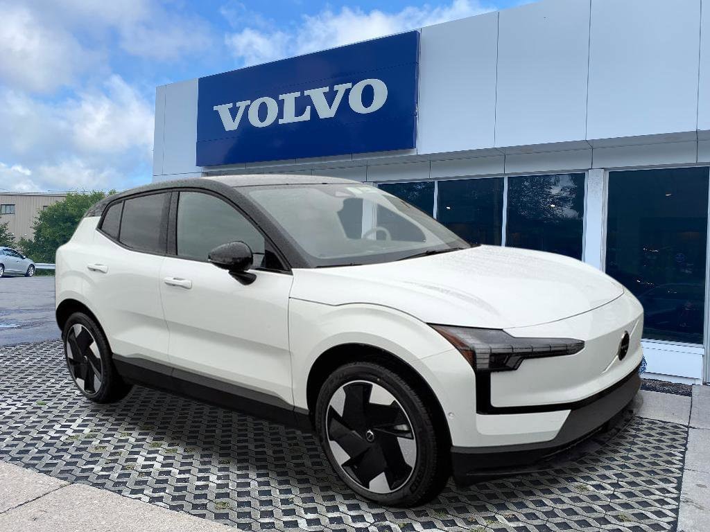2026 Volvo EX30 Twin Motor Performance Ultra's photo