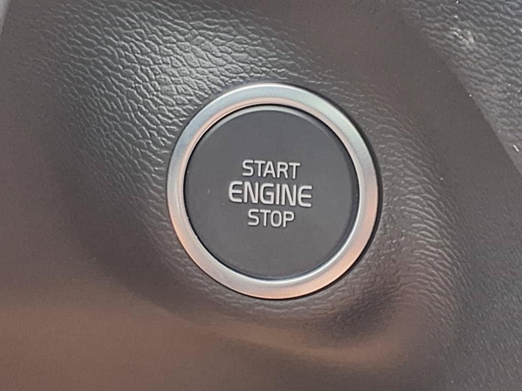 2026 Volvo XC40 Ultra Black Edition - Photo 23