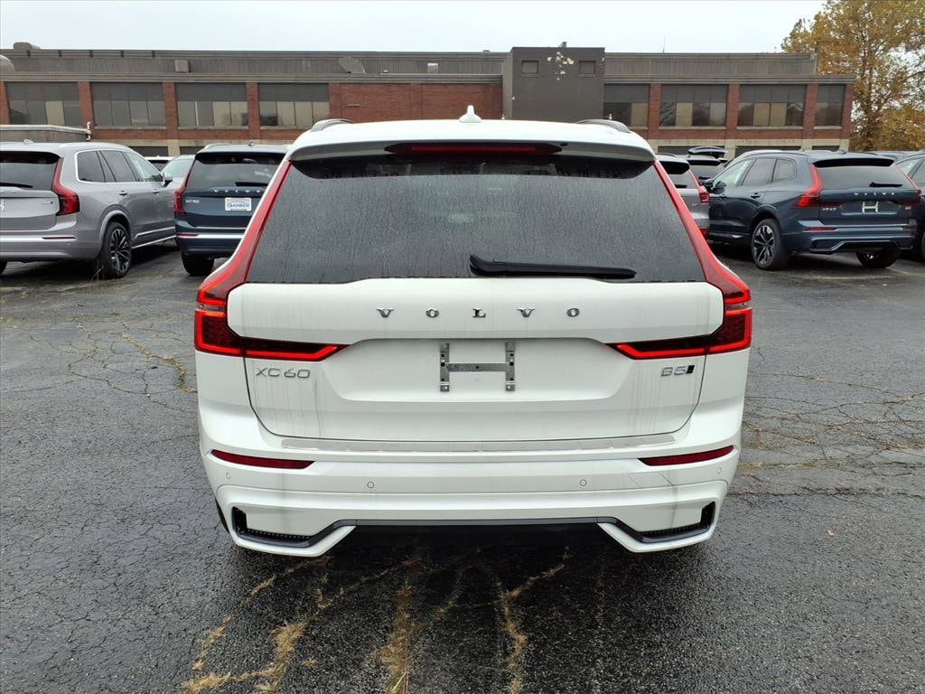 New 2026 Volvo XC60 B5 Plus SUV