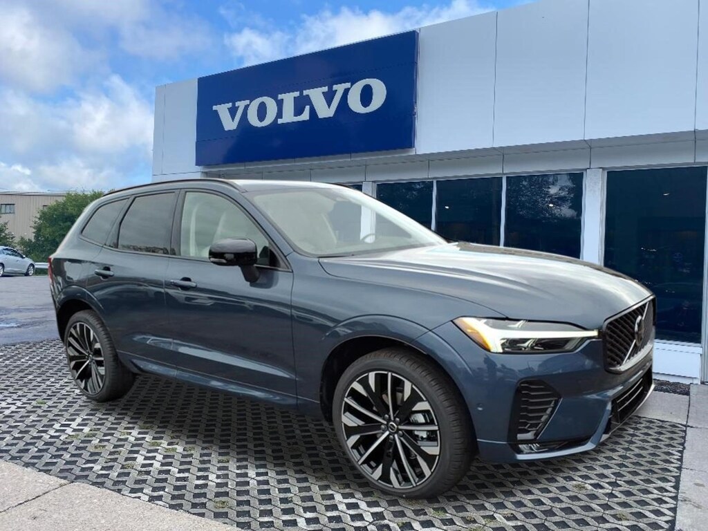 New 2026 Volvo XC60 B5 Ultra SUV