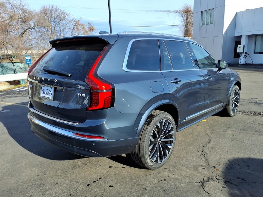 New 2026 Volvo XC90 plug-in hybrid T8 Ultra 7-Seater SUV