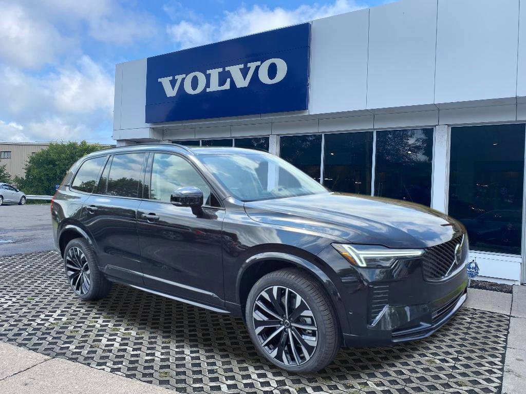 New 2026 Volvo XC90 B6 Ultra Dark Theme 6-Seater SUV