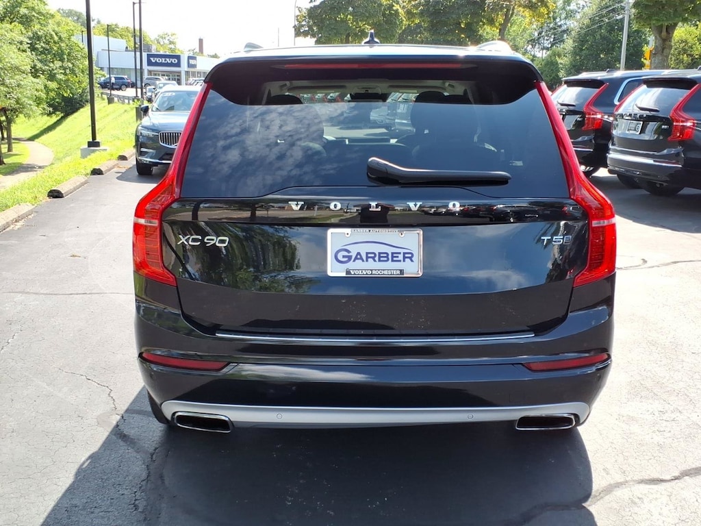 Used 2020 Volvo XC90 T5 Momentum 7 Passenger SUV