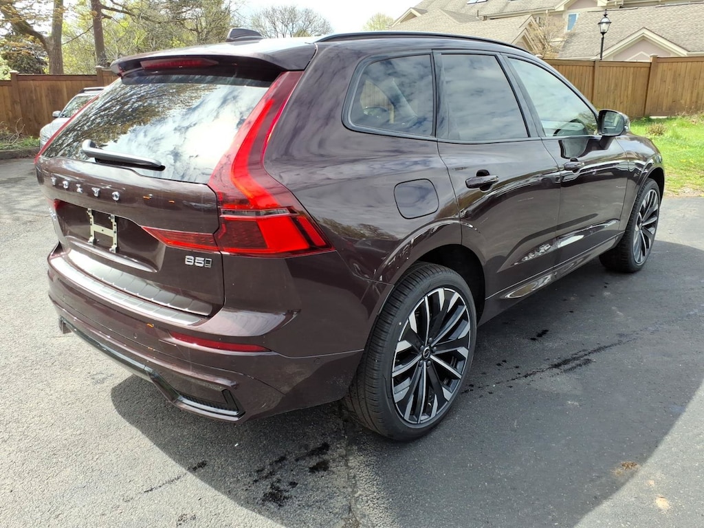 New 2026 Volvo XC60 B5 Ultra SUV
