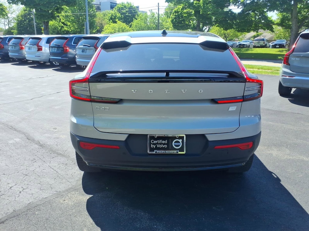 Used 2023 Volvo C40 Recharge Pure Electric Twin Ultimate SUV