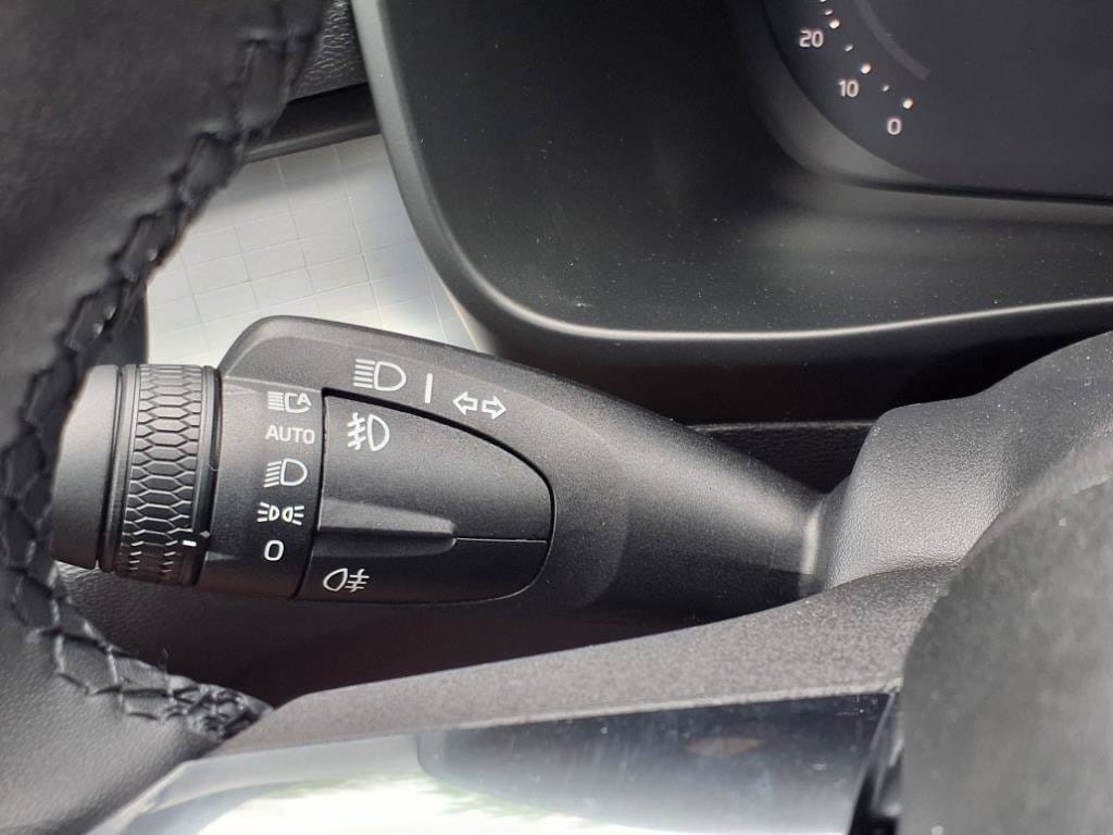 2026 Volvo XC40 Ultra Black Edition - Photo 21