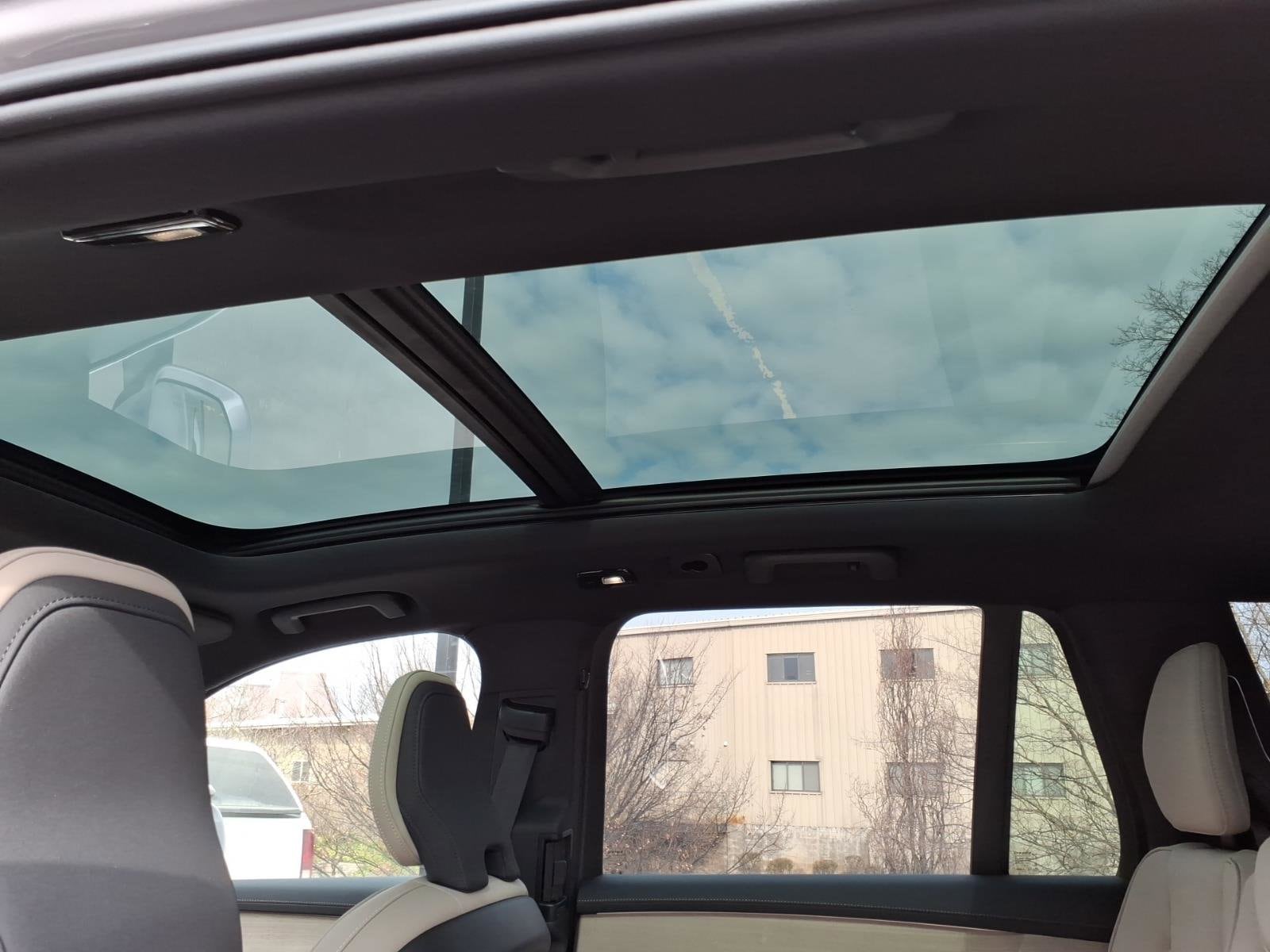 2026 Volvo XC90 Plus - Photo 10