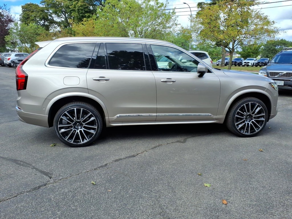 New 2027 Volvo XC90 Plus SUV
