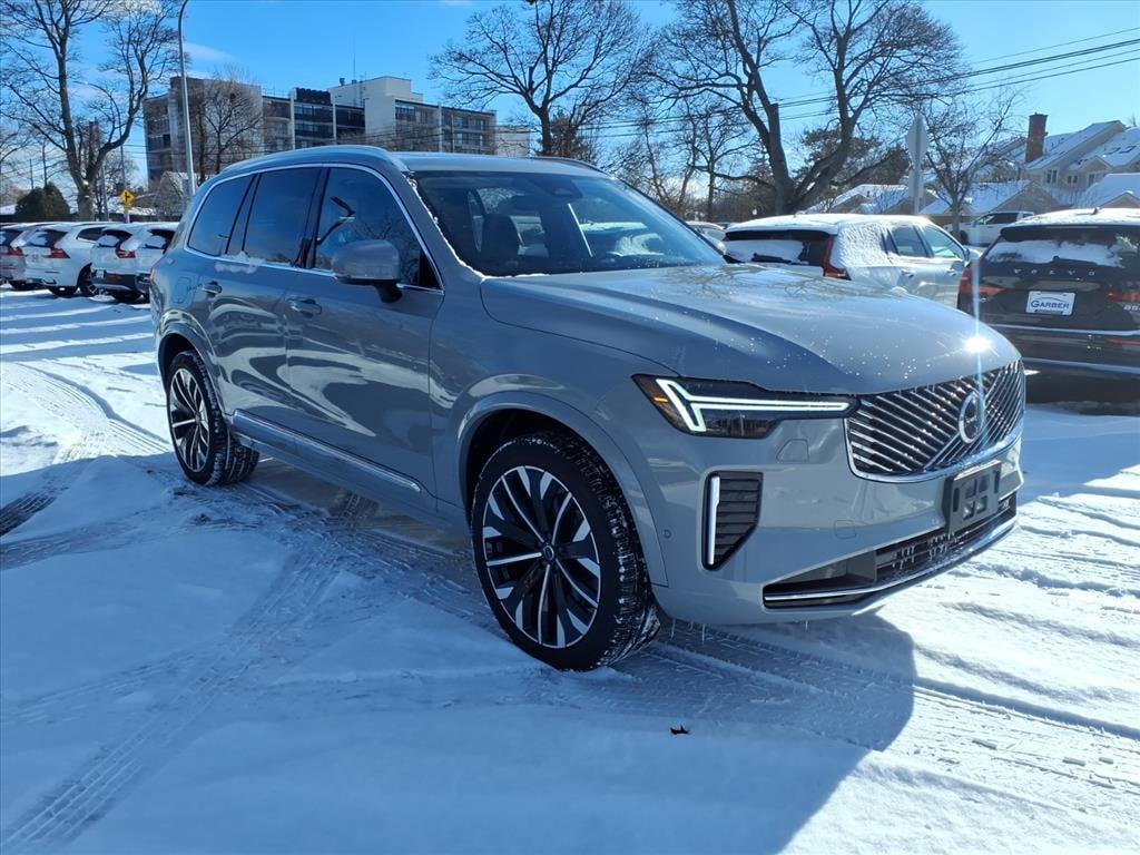 Certified 2025 Volvo XC90 B6 (2025.5) Plus 7-Seater SUV