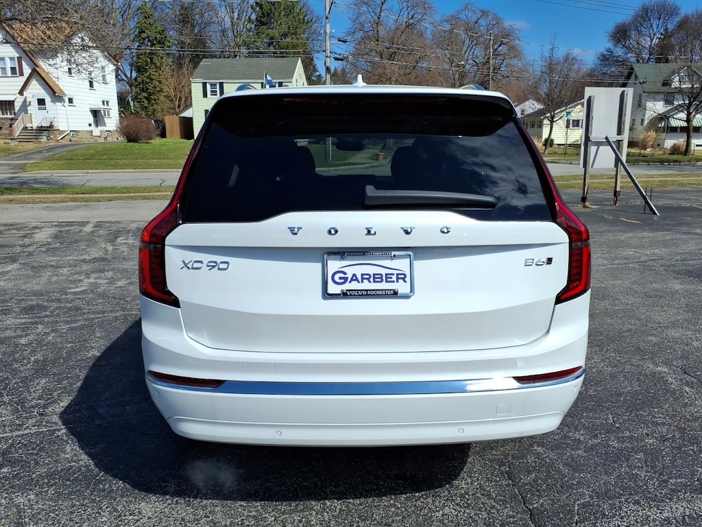 New 2026 Volvo XC90 B6 Core SUV