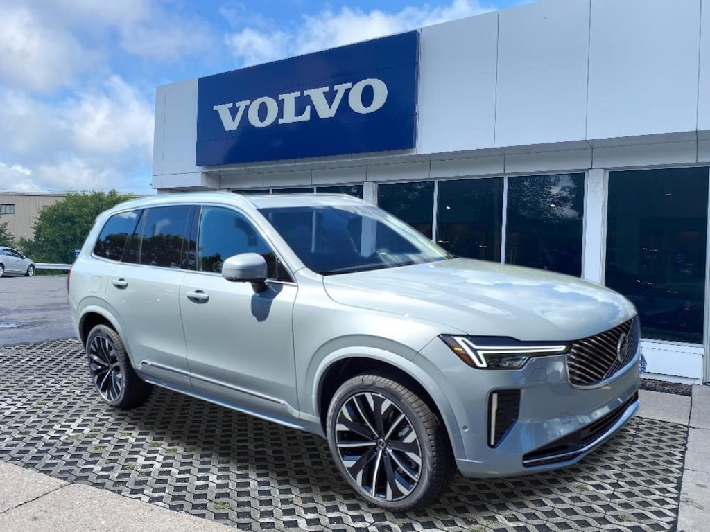 New 2026 Volvo XC90 B6 Plus 7-Seater SUV