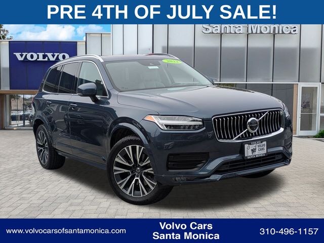2022 Volvo XC90 T6 Momentum SUV